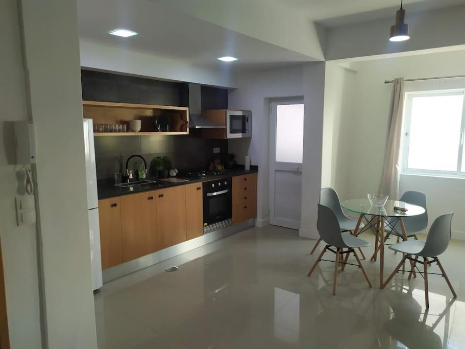 Homing Plateau - Apartment In The City Of Praia Exterior foto